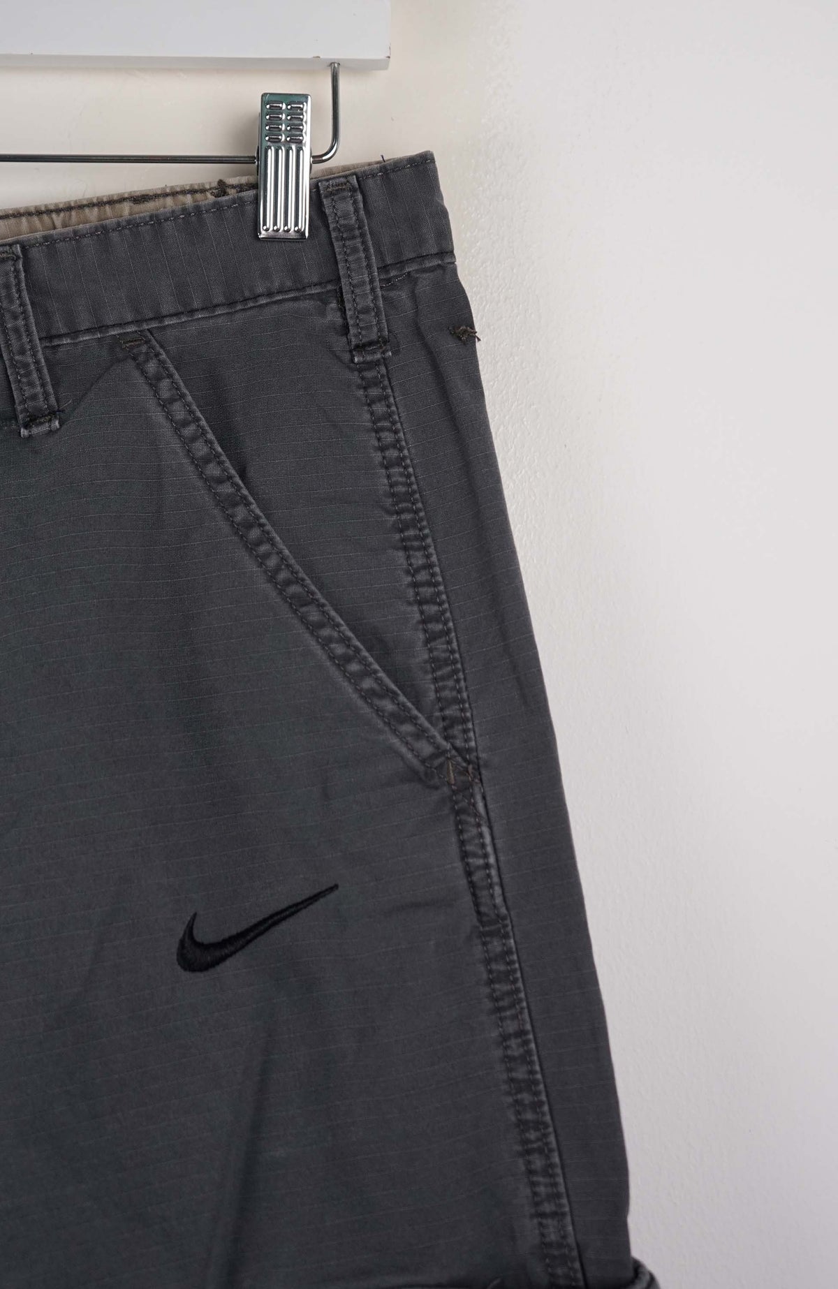 VINTAGE REWORK CARGO SHORTS W32