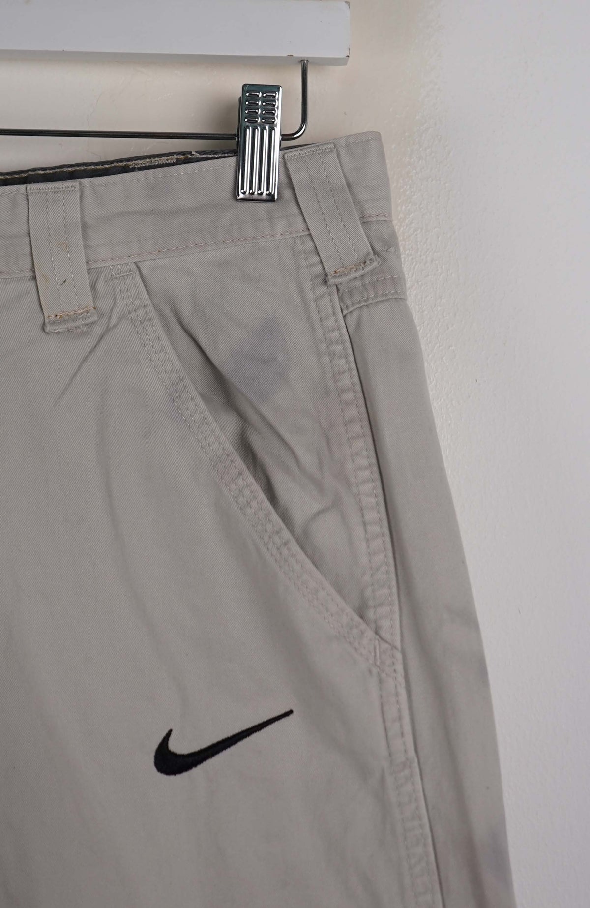 VINTAGE REWORK CARGO SHORTS W29
