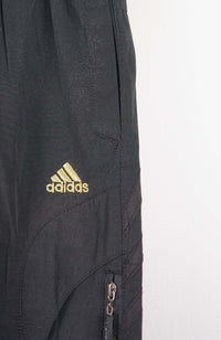 VINTAGE ADIDAS 3/4 TRACK PANT SHORTS (M)