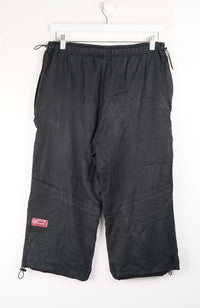 VINTAGE UMBRO 3/4 TRACK PANT SHORTS (M)