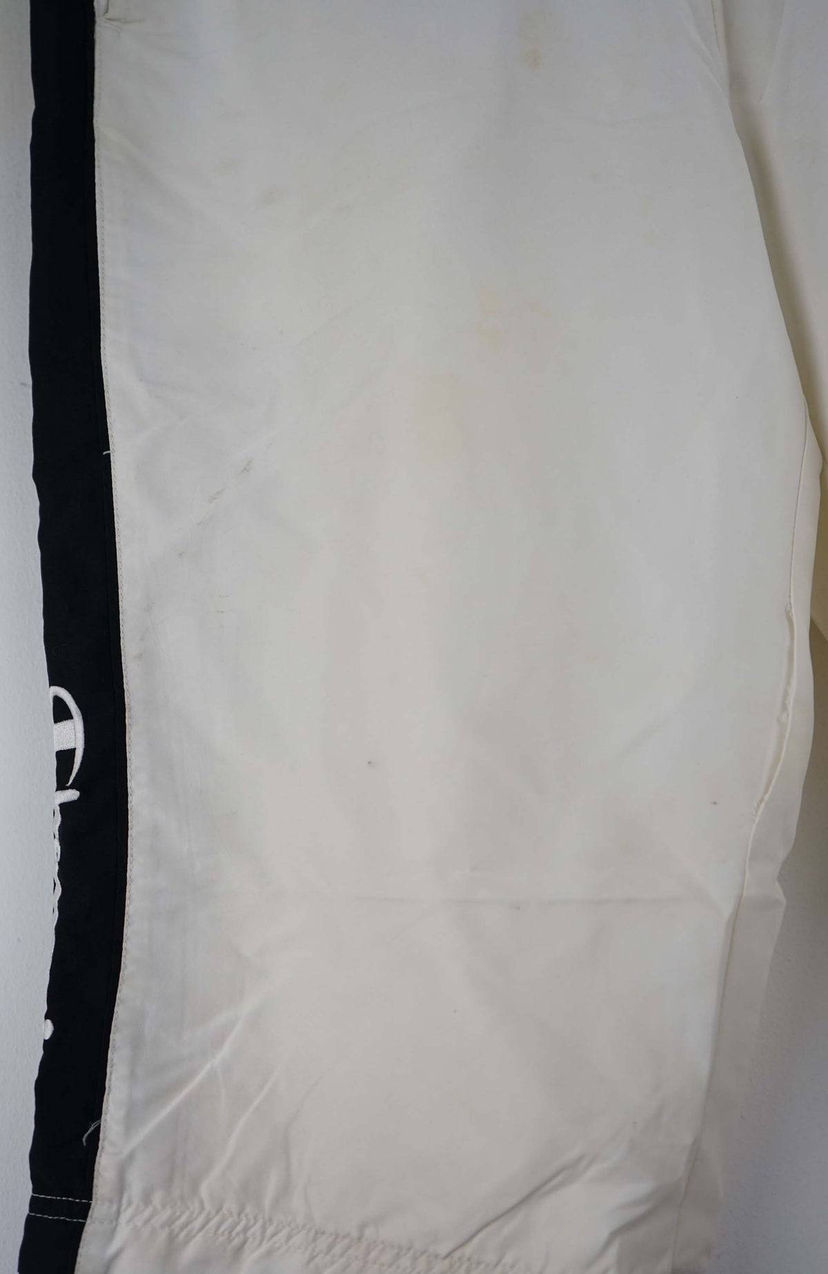 VINTAGE CHAMPION 3/4 TRACK PANT SHORTS (L)