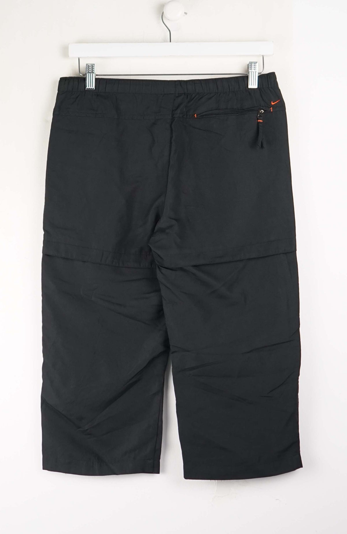 VINTAGE NIKE 3/4 TRACK PANT SHORTS (M)
