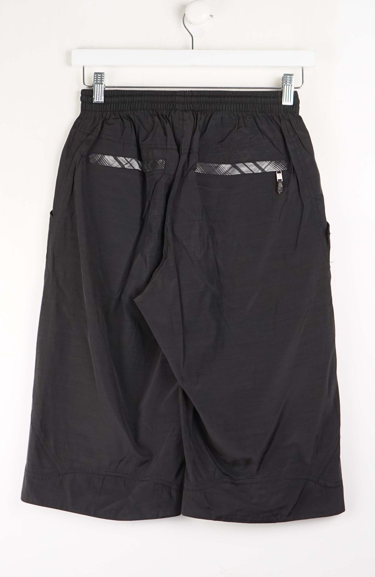 VINTAGE NIKE TRACK PANT SHORTS (XS)
