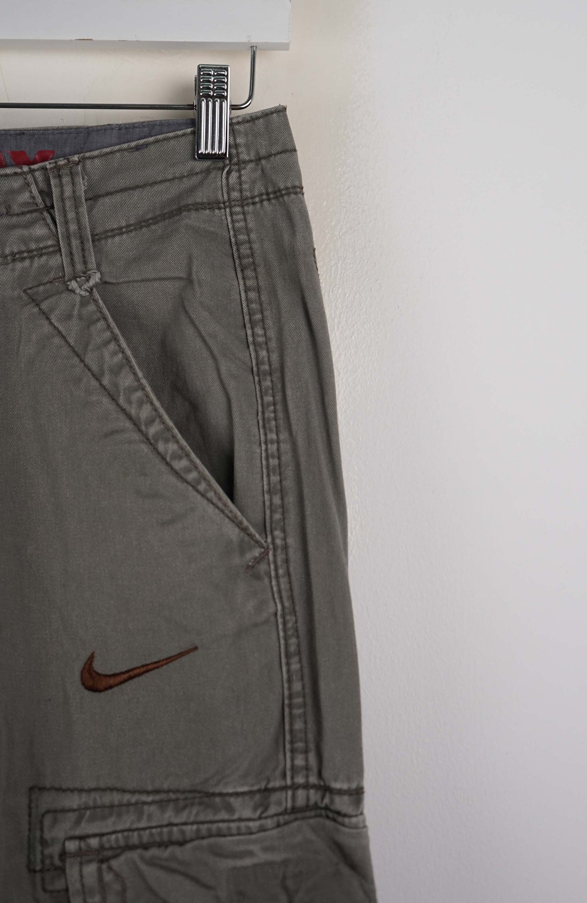 VINTAGE REWORK CARGO PANTS W28