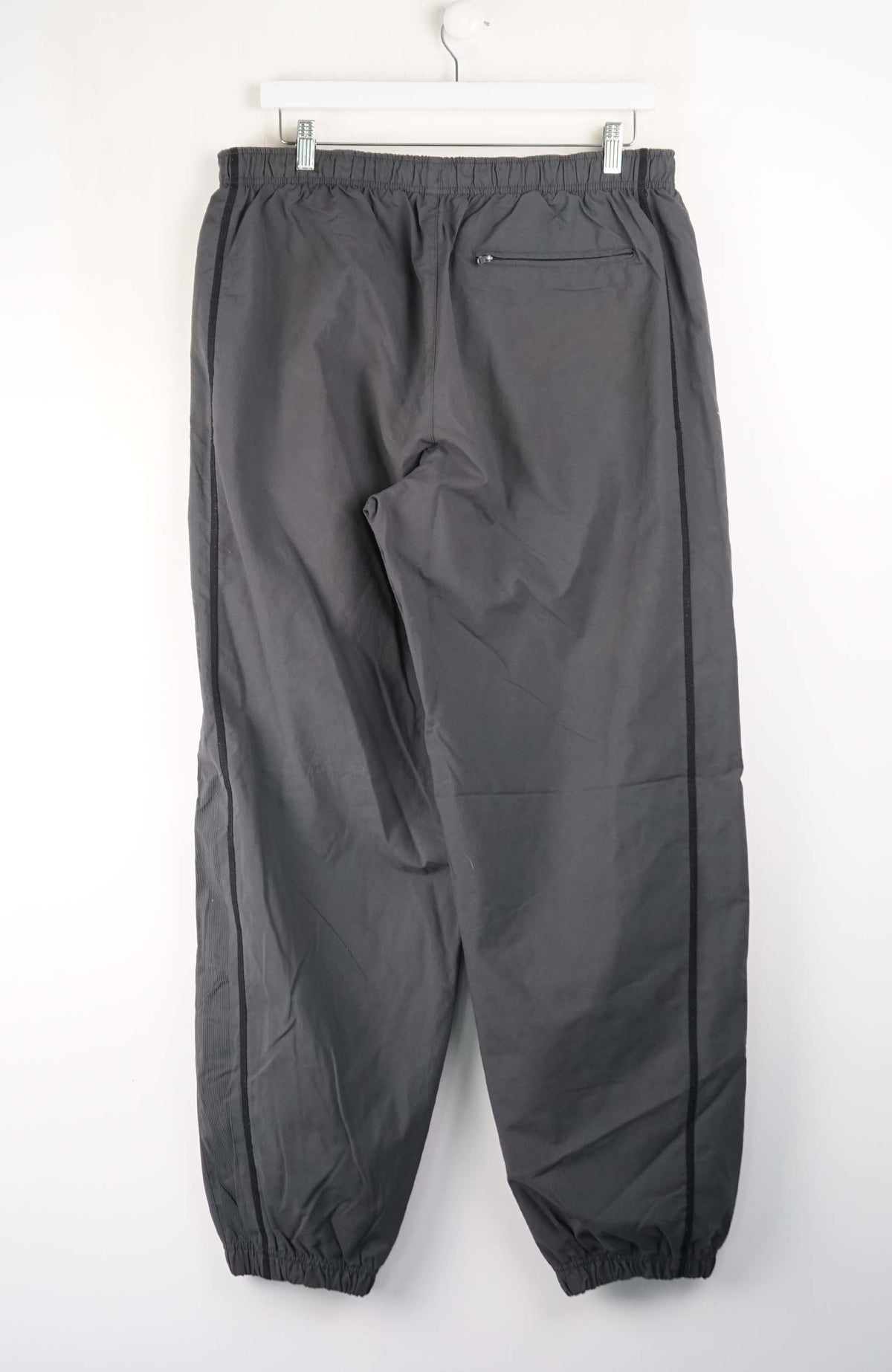 VINTAGE NIKE TRACK PANTS (L)
