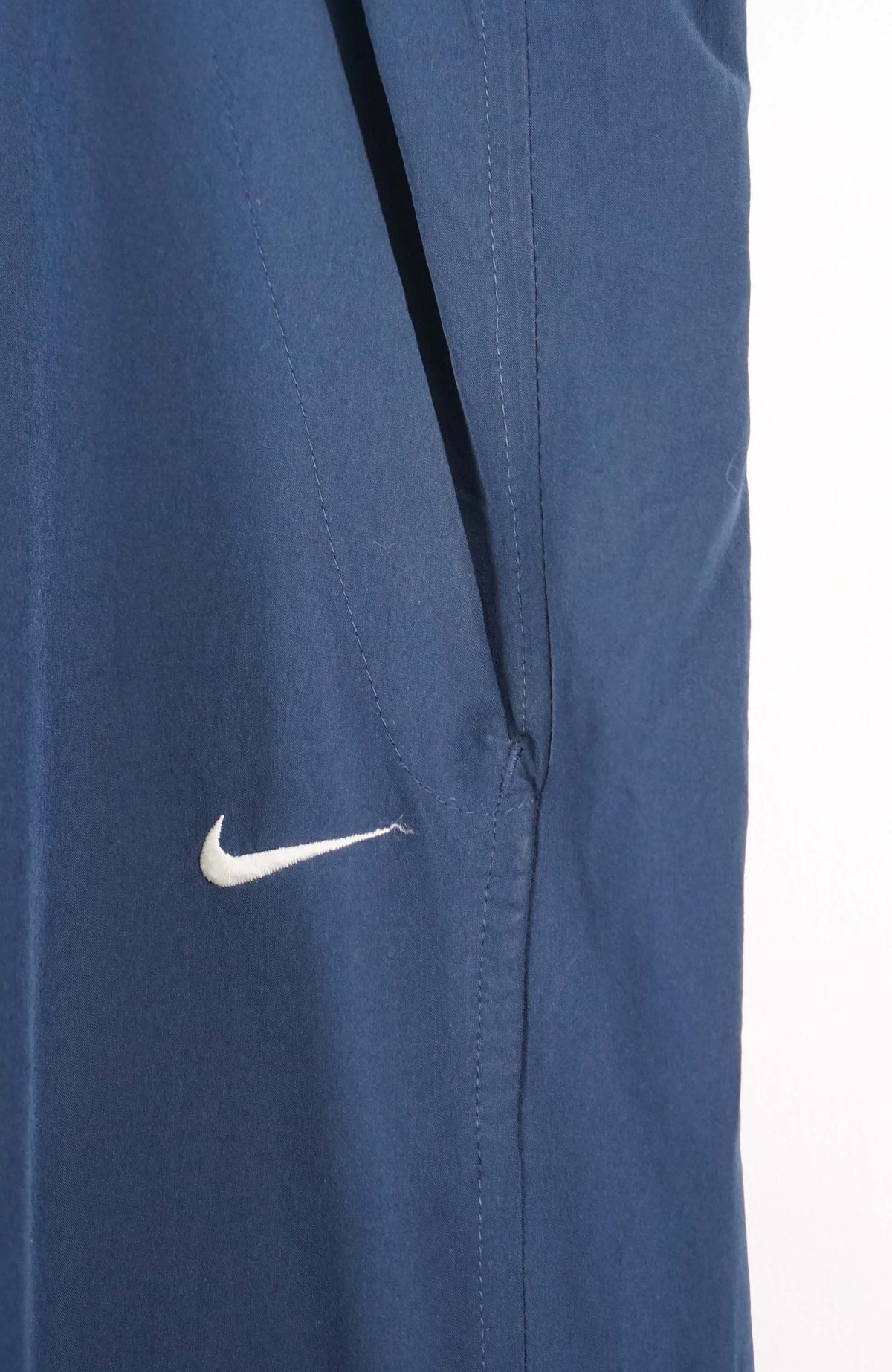VINTAGE NIKE TRACK PANTS (XL)