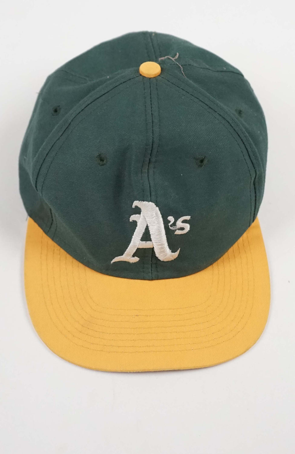 VINTAGE OAKLAND ATHLETICS HAT