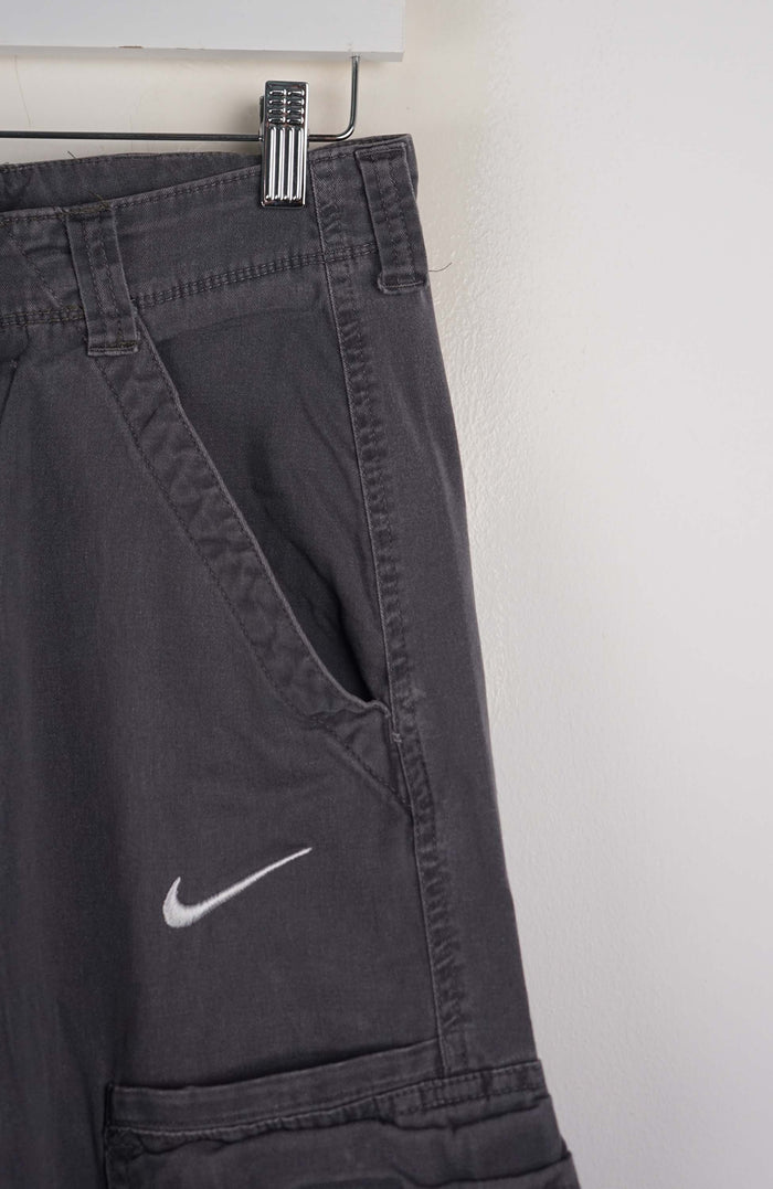 VINTAGE REWORK CARGO PANTS W30