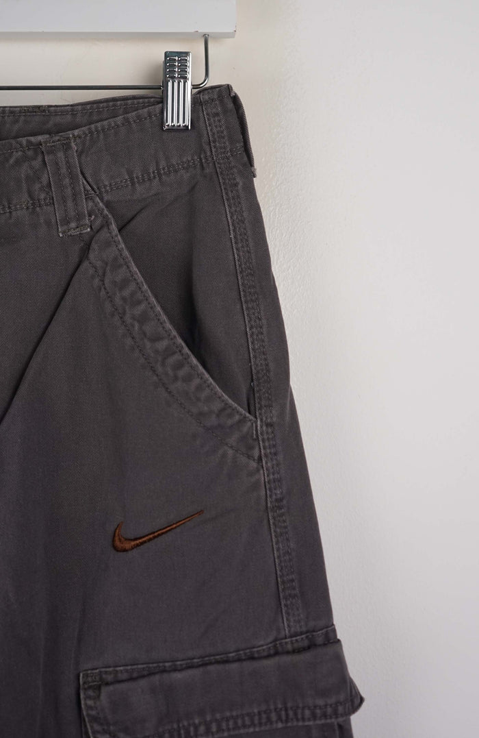 VINTAGE REWORK CARGO PANTS W30