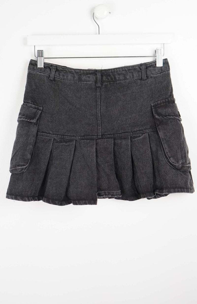VINTAGE Y2K DENIM SKIRT (SIZE 10)