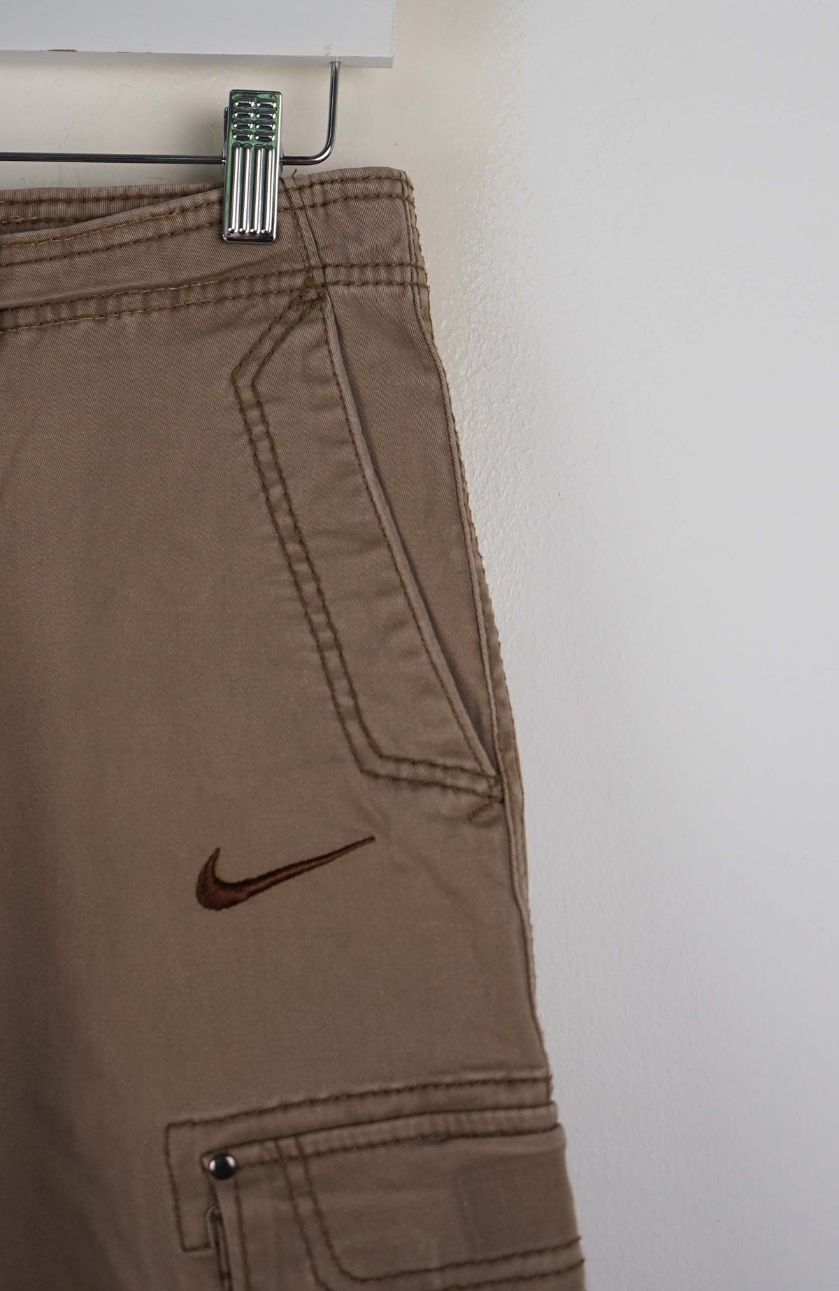 VINTAGE REWORK CARGO SHORTS W30