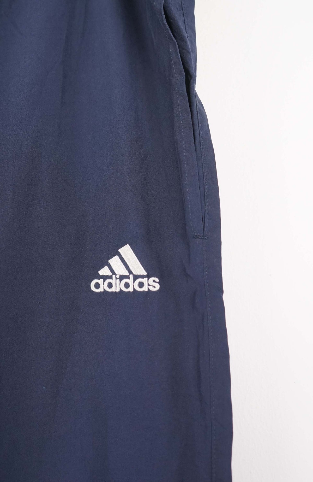 VINTAGE ADIDAS TRACK PANTS (M)