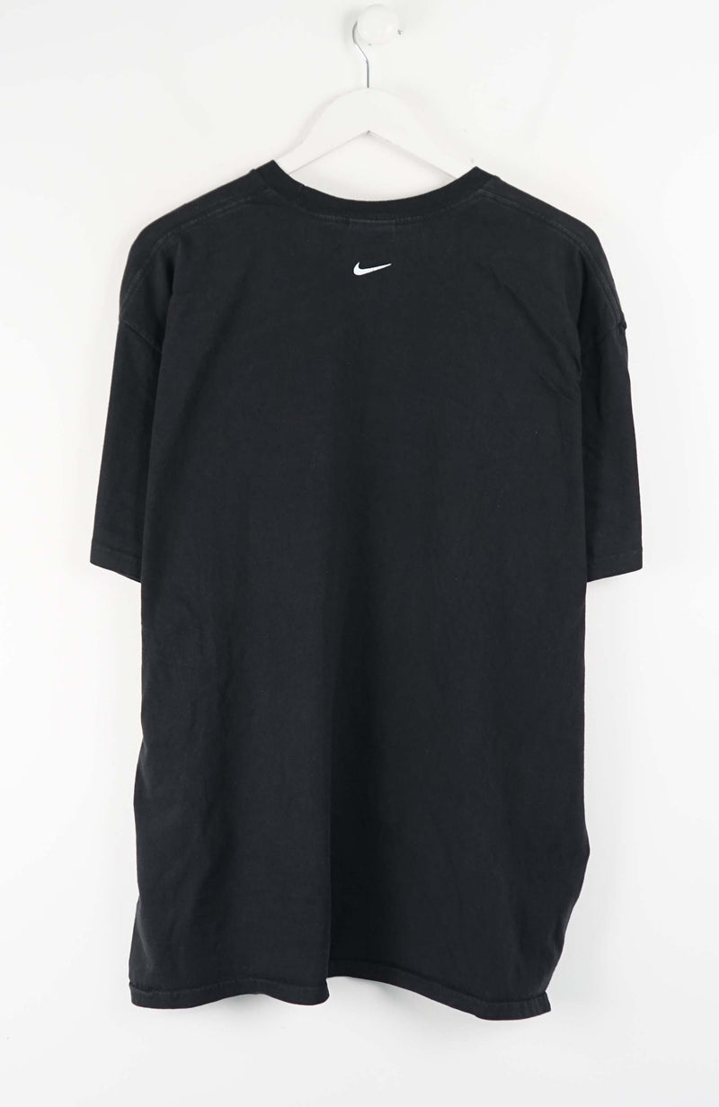 VINTAGE NIKE T-SHIRT (XL)