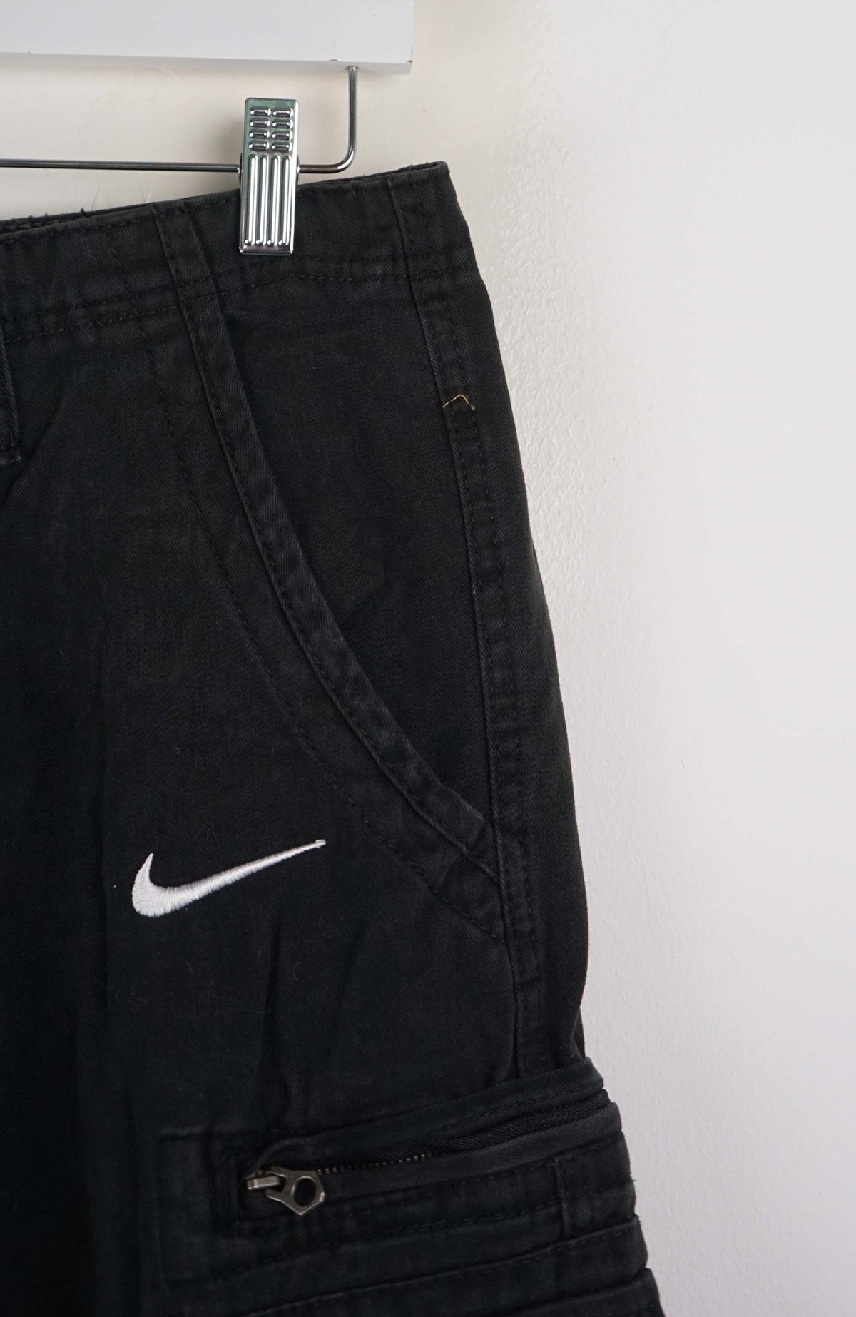 VINTAGE REWORK CARGO SHORTS W30