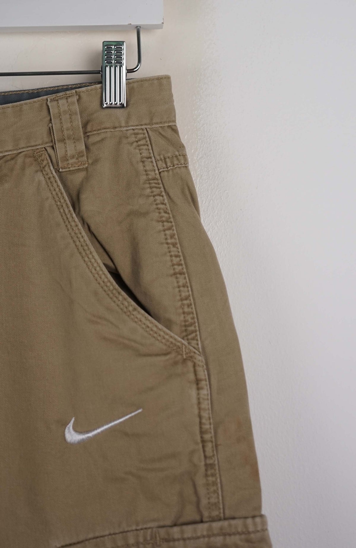 VINTAGE REWORK CARGO SHORTS W29