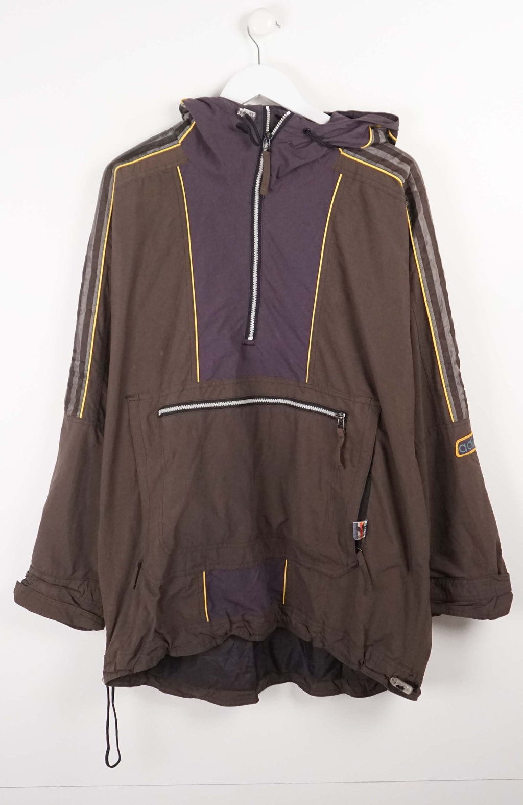VINTAGE ADIDAS JACKET (XL)