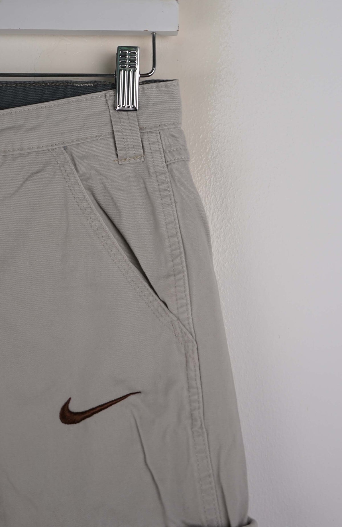 VINTAGE REWORK CARGO SHORTS W28