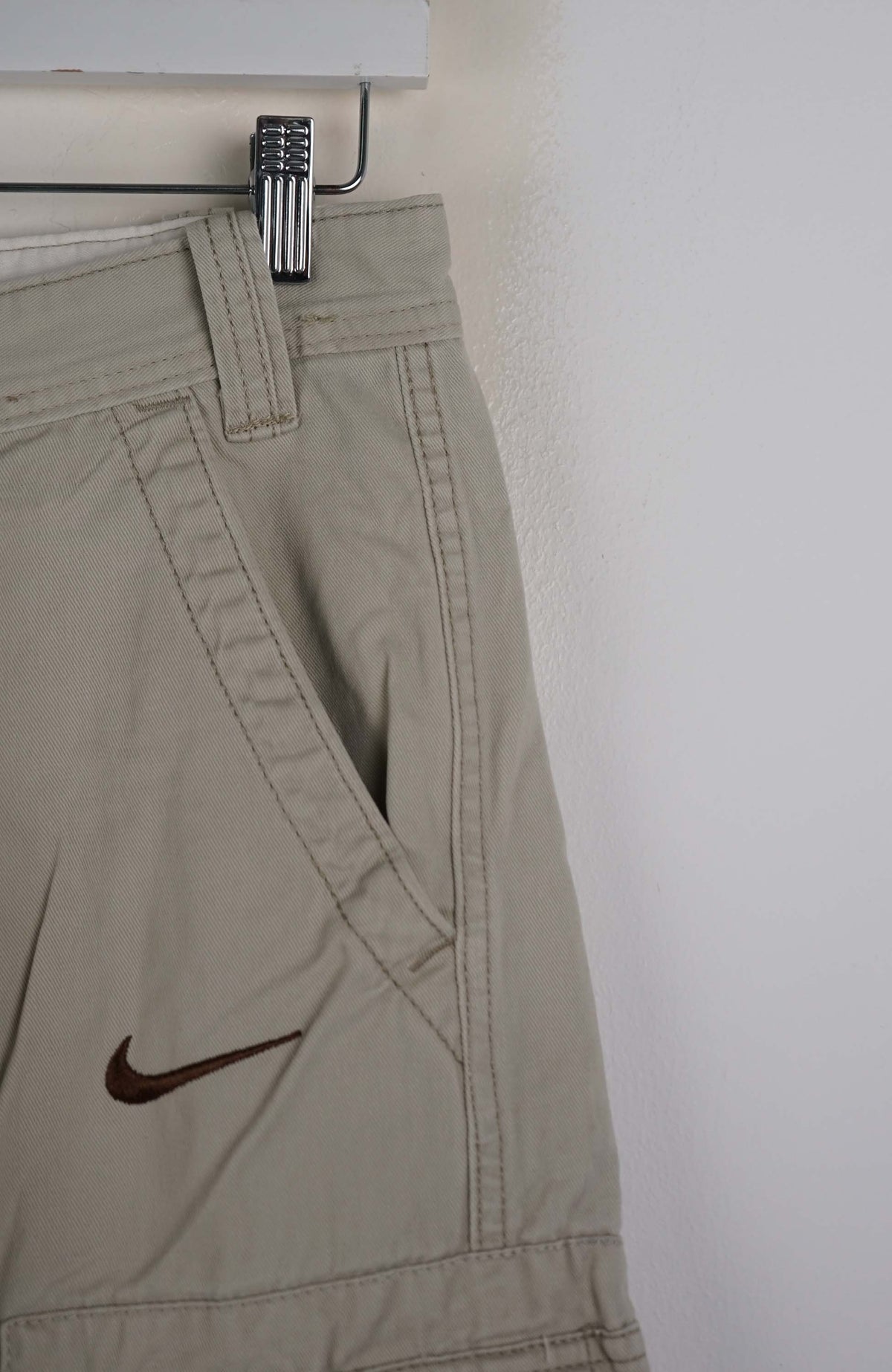 VINTAGE REWORK CARGO SHORTS W30