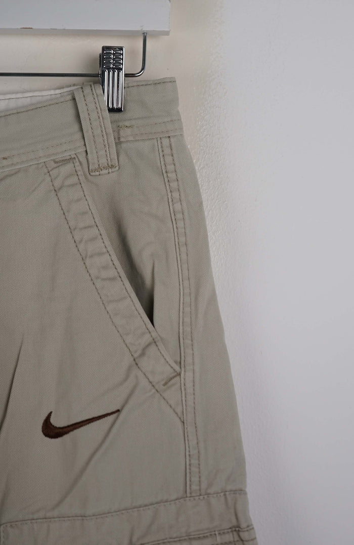VINTAGE REWORK CARGO SHORTS W30
