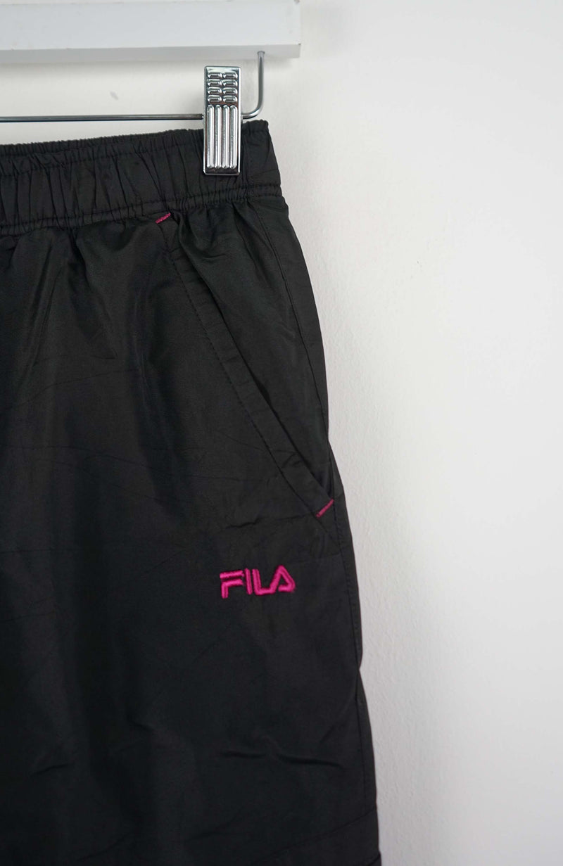 VINTAGE FILA TRACK PANTS (S)
