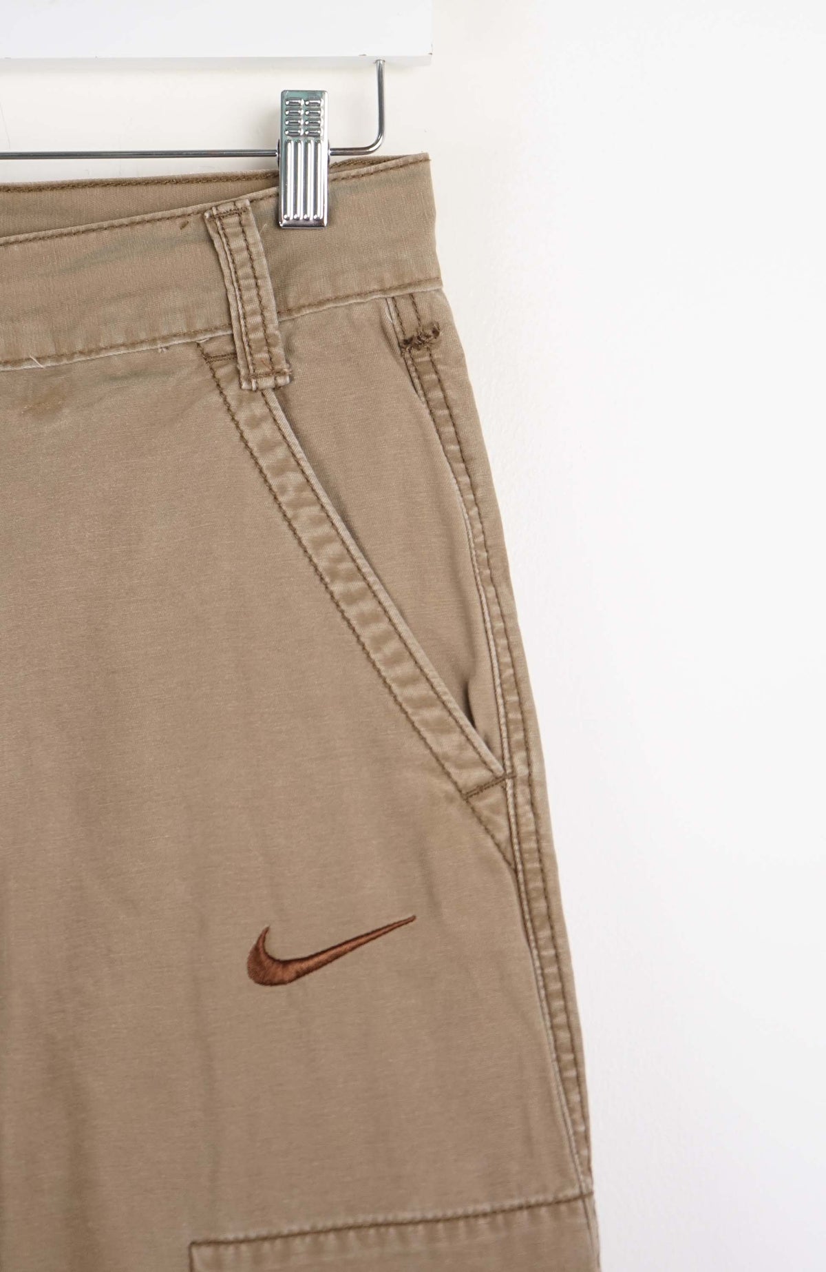 VINTAGE REWORK CARGO SHORTS W30