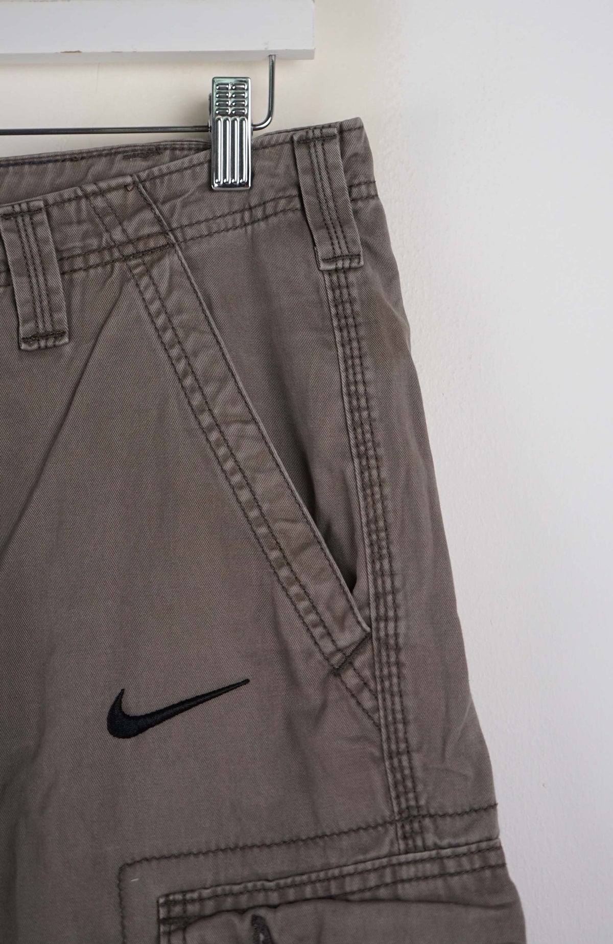 VINTAGE REWORK CARGO SHORTS W32