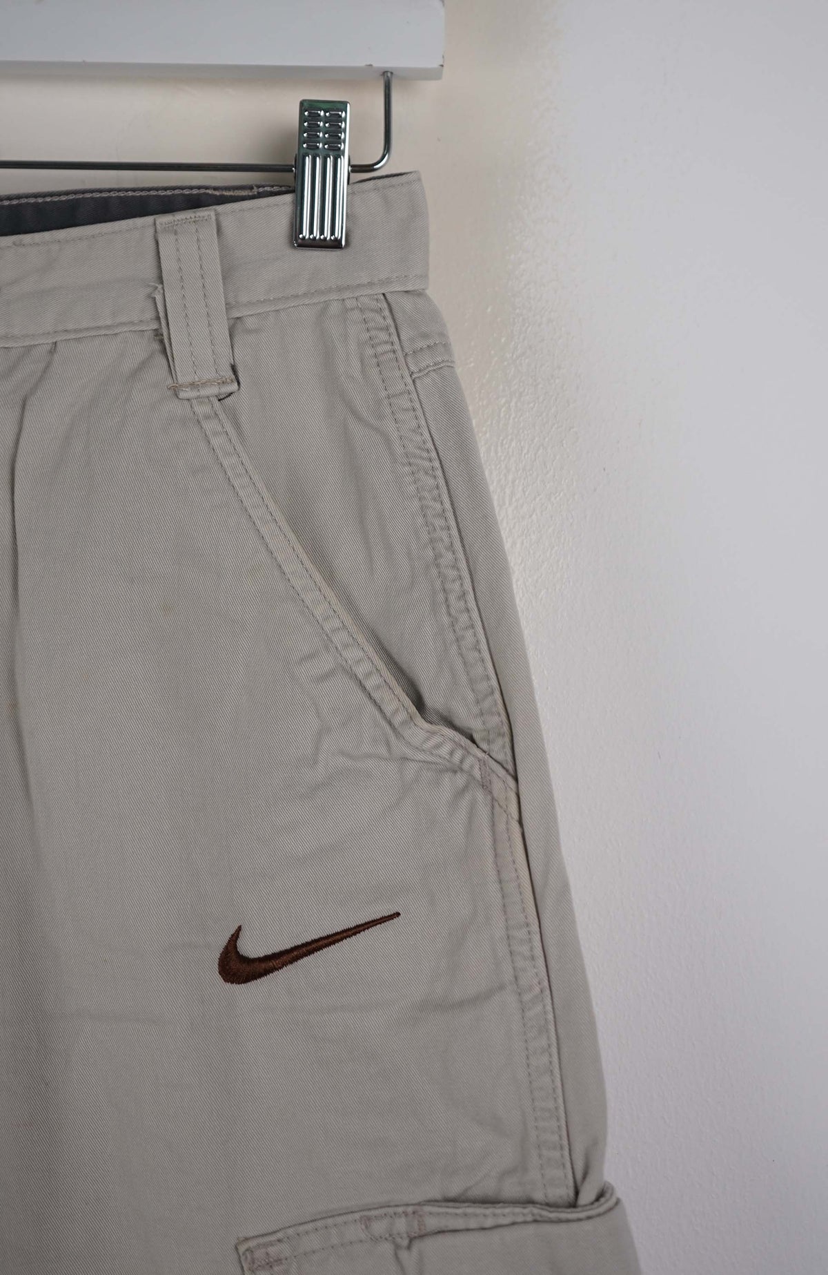 VINTAGE REWORK CARGO SHORTS W28