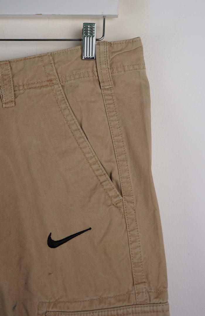 VINTAGE REWORK CARGO SHORTS W32