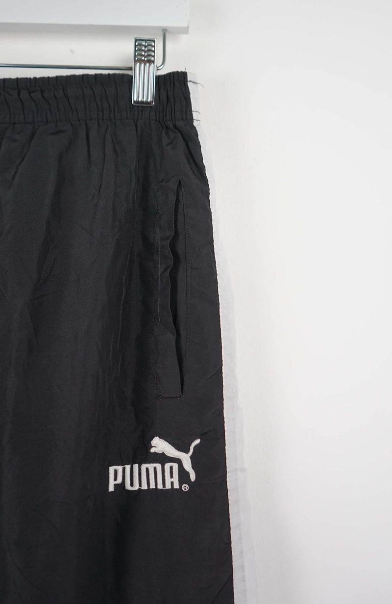 VINTAGE PUMA TRACK PANTS (M)