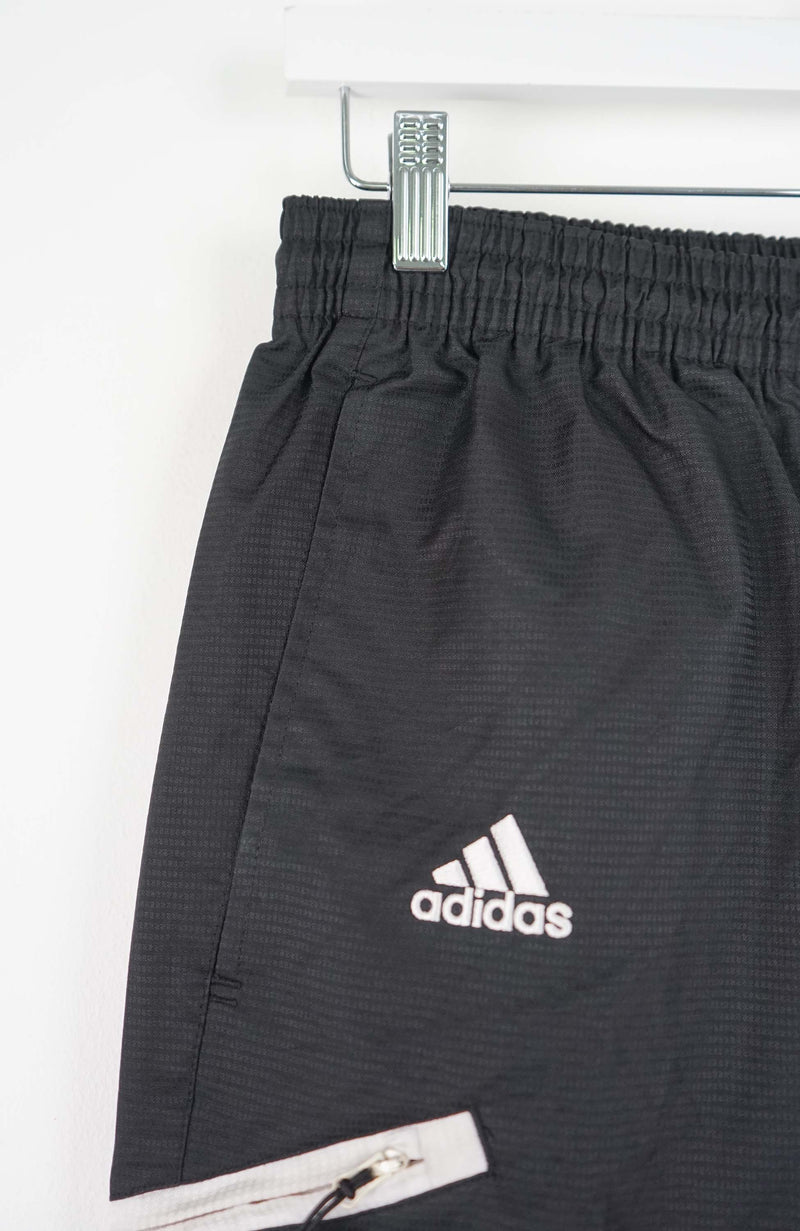 VINTAGE ADIDAS TRACK PANTS (M)