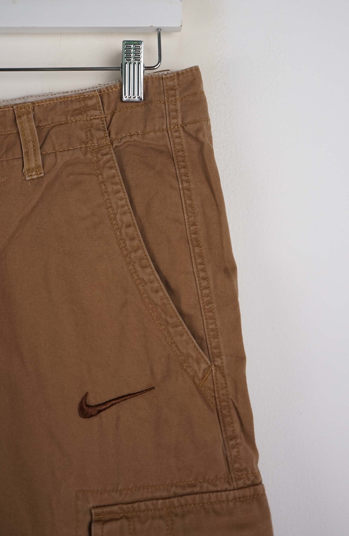 VINTAGE REWORK CARGO SHORTS W30