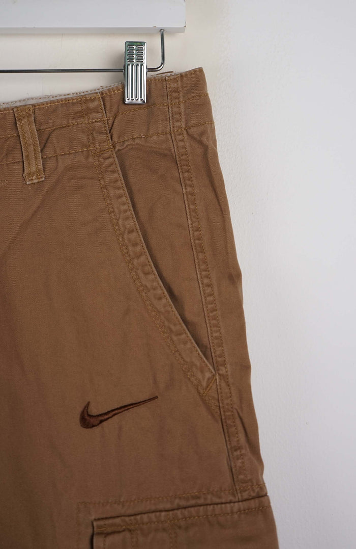 VINTAGE REWORK CARGO SHORTS W30