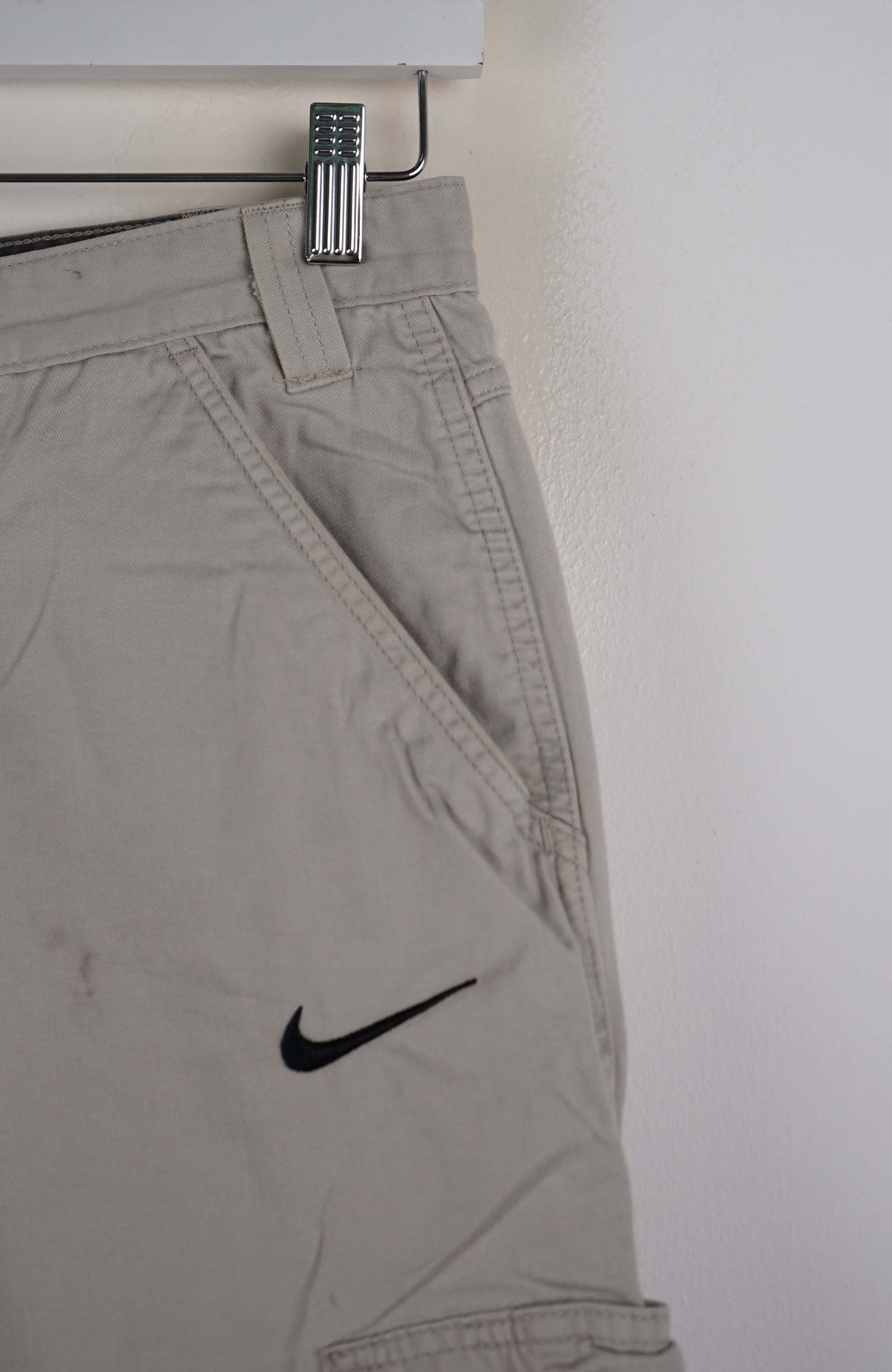VINTAGE REWORK CARGO SHORTS W30