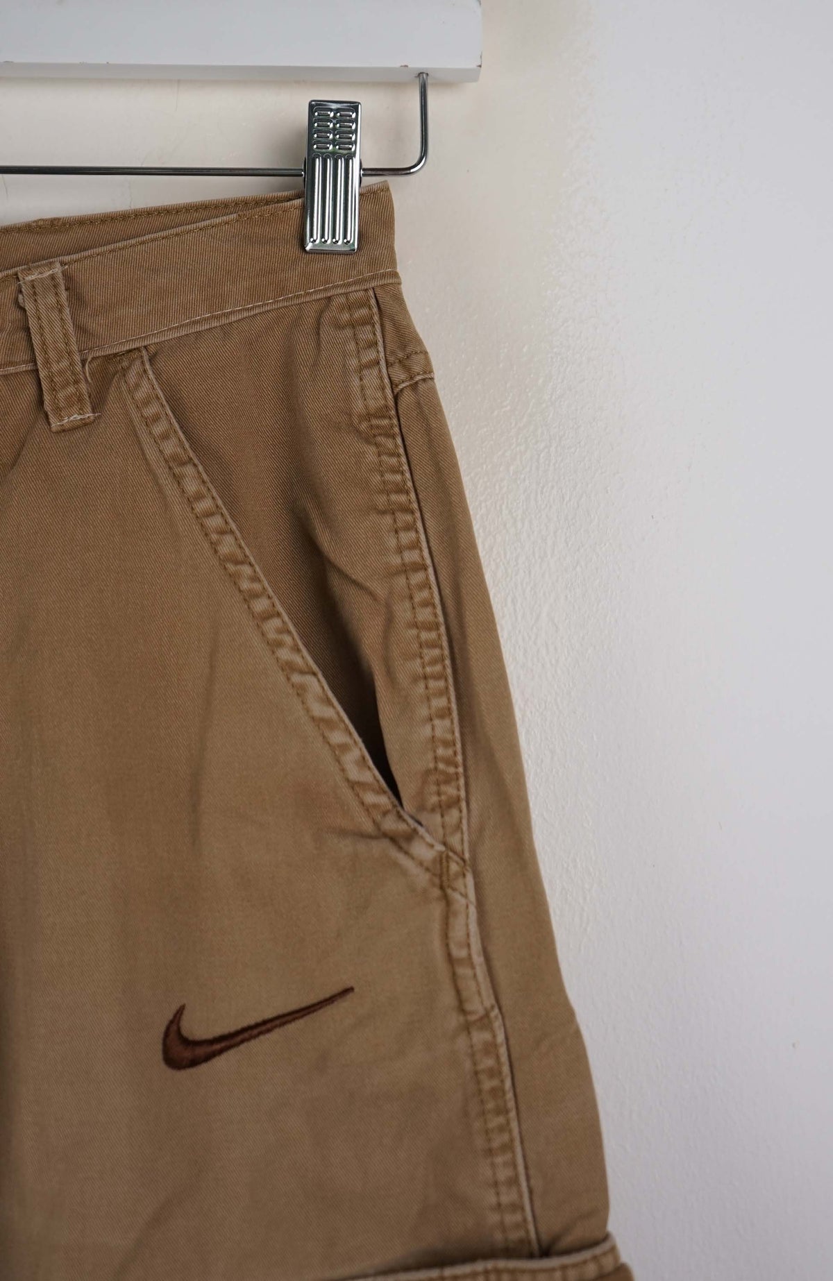 VINTAGE REWORK CARGO SHORTS W25