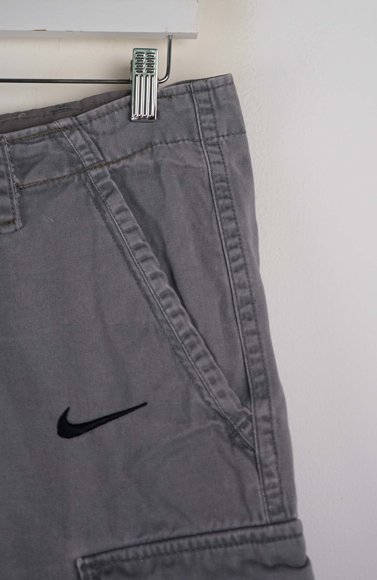 VINTAGE REWORK CARGO SHORTS W34