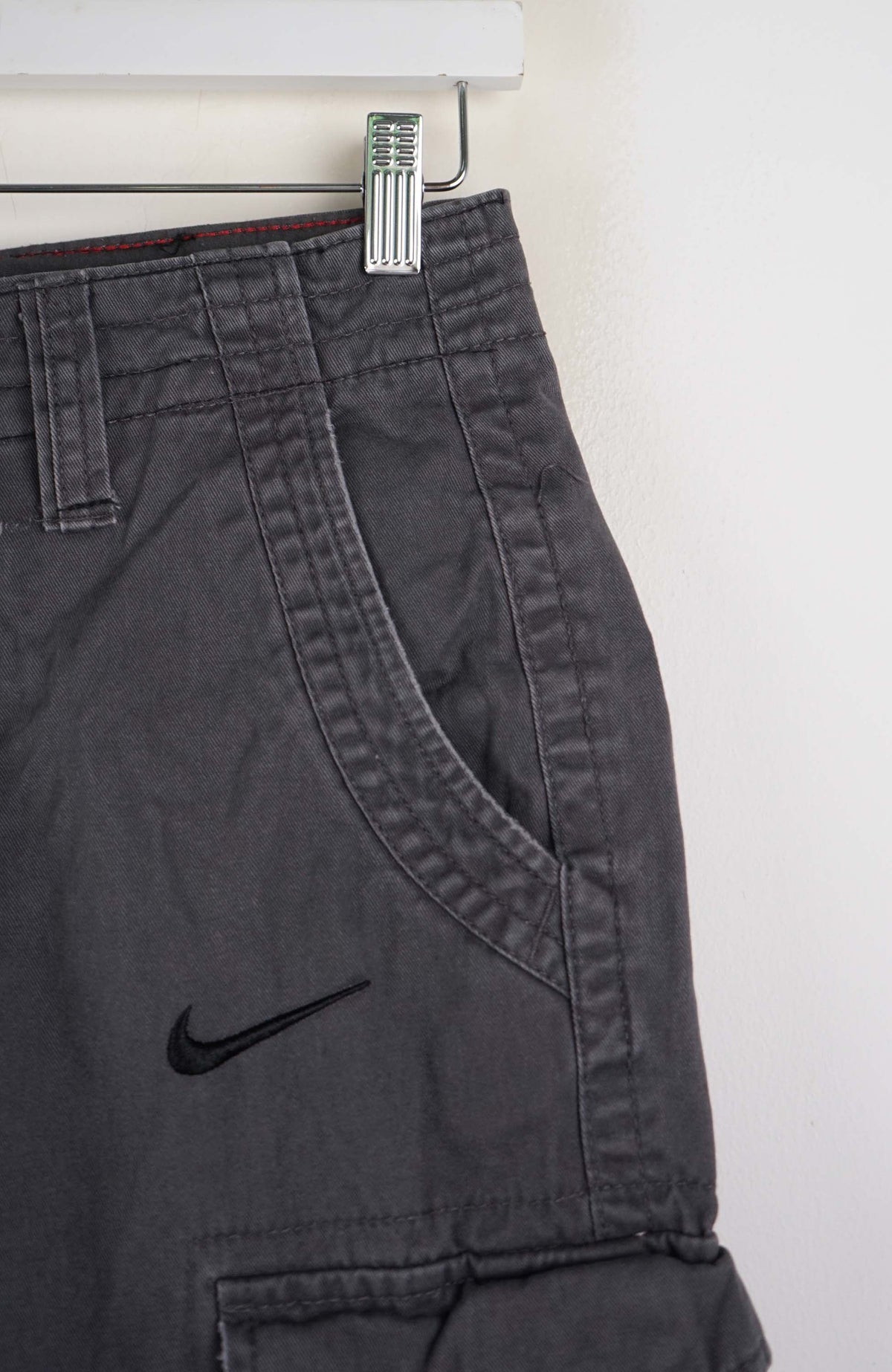 VINTAGE REWORK CARGO SHORTS W29