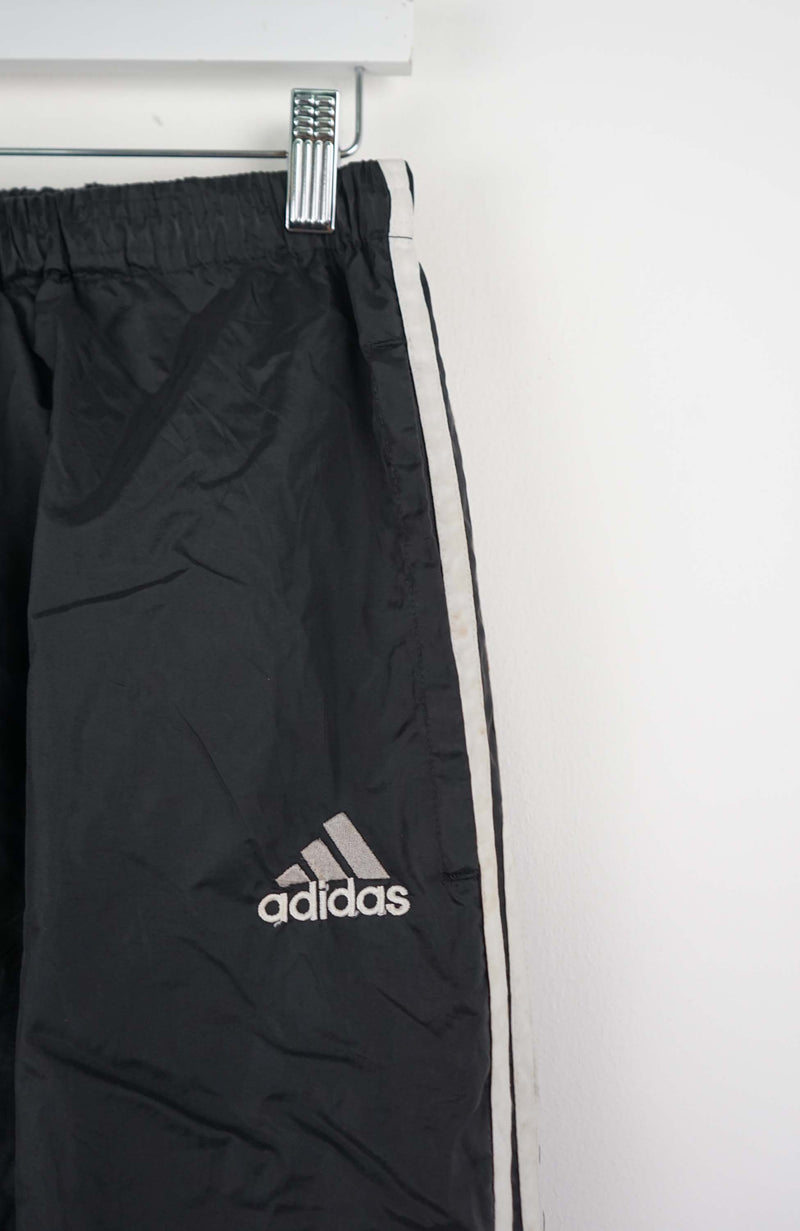 VINTAGE ADIDAS TRACK PANTS (L)