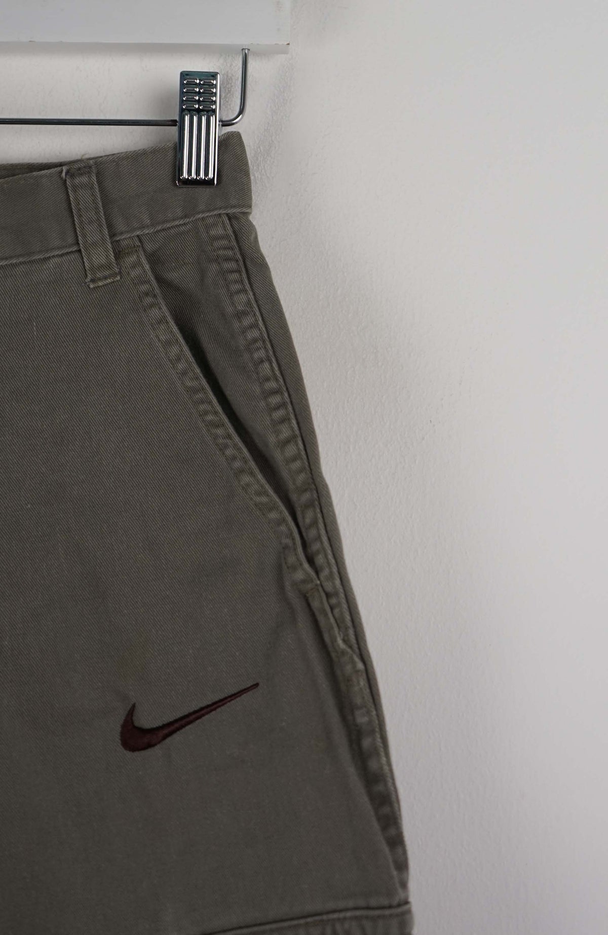 VINTAGE REWORK CARGO SHORTS W25