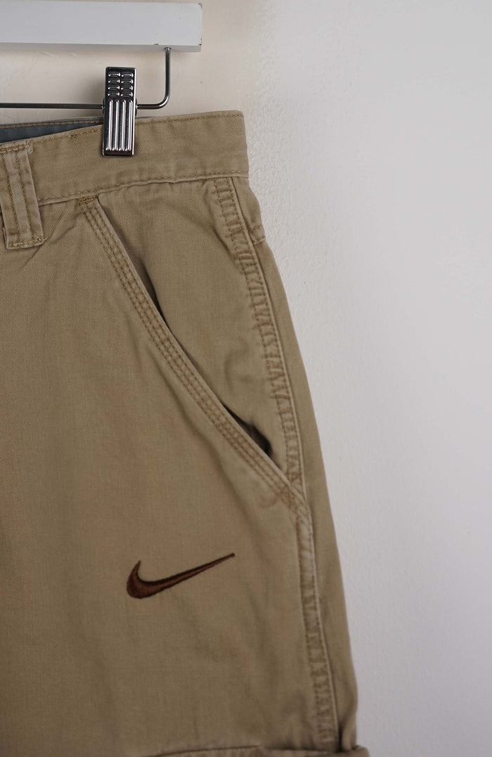 VINTAGE REWORK CARGO SHORTS W32