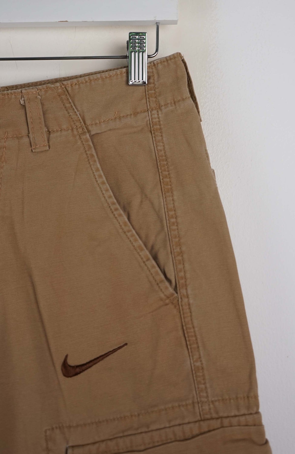VINTAGE REWORK CARGO SHORTS W29