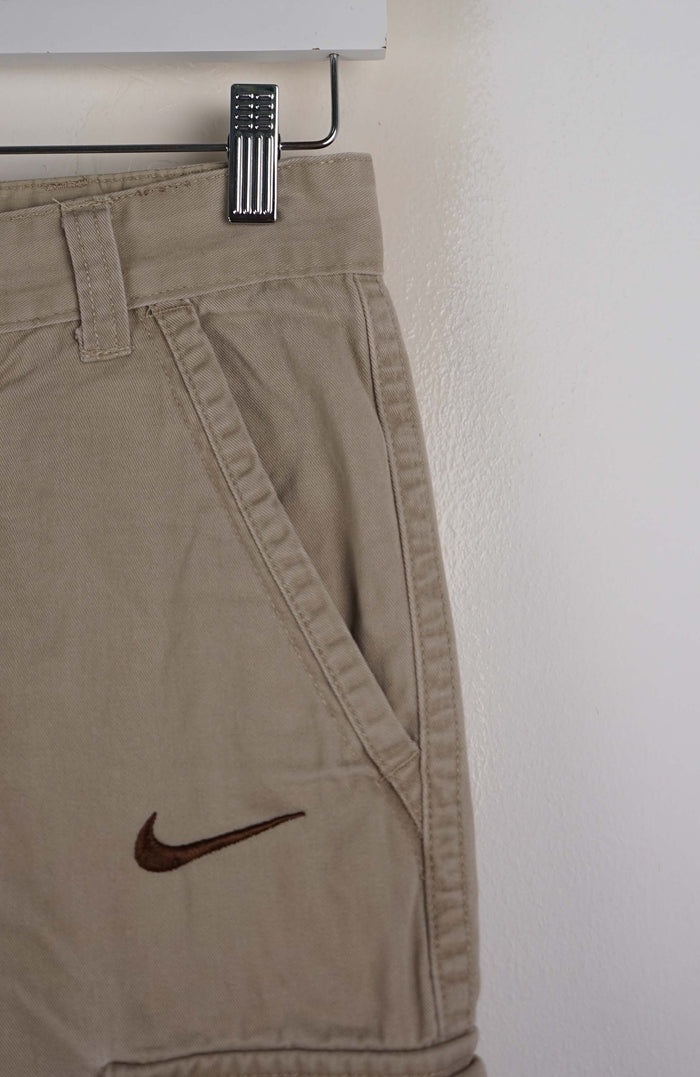 VINTAGE REWORK CARGO SHORTS W28