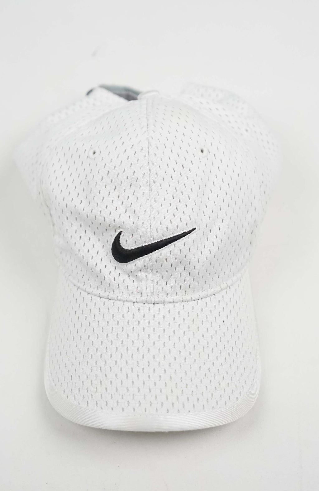 VINTAGE NIKE HAT