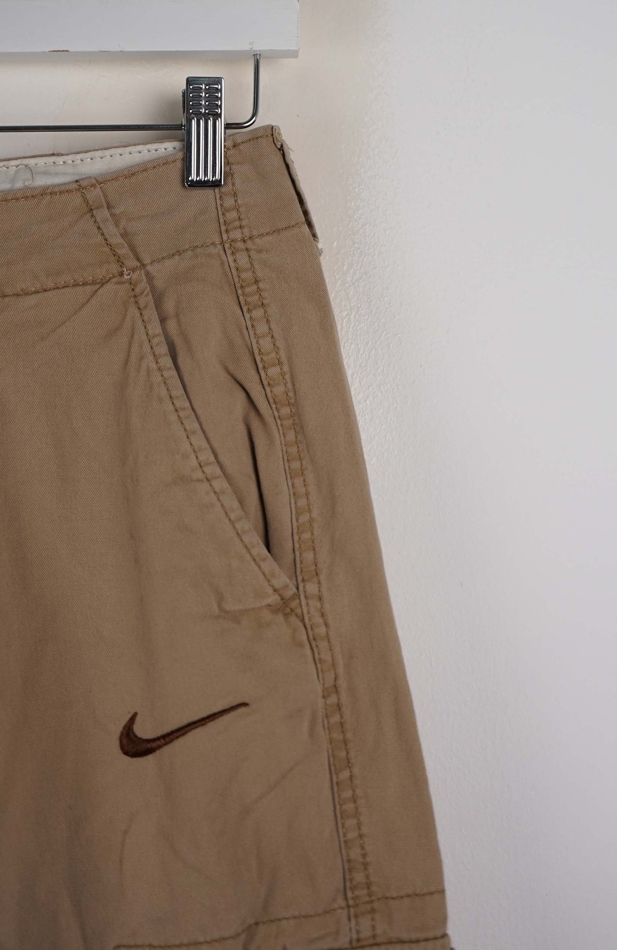 VINTAGE REWORK CARGO SHORTS W28