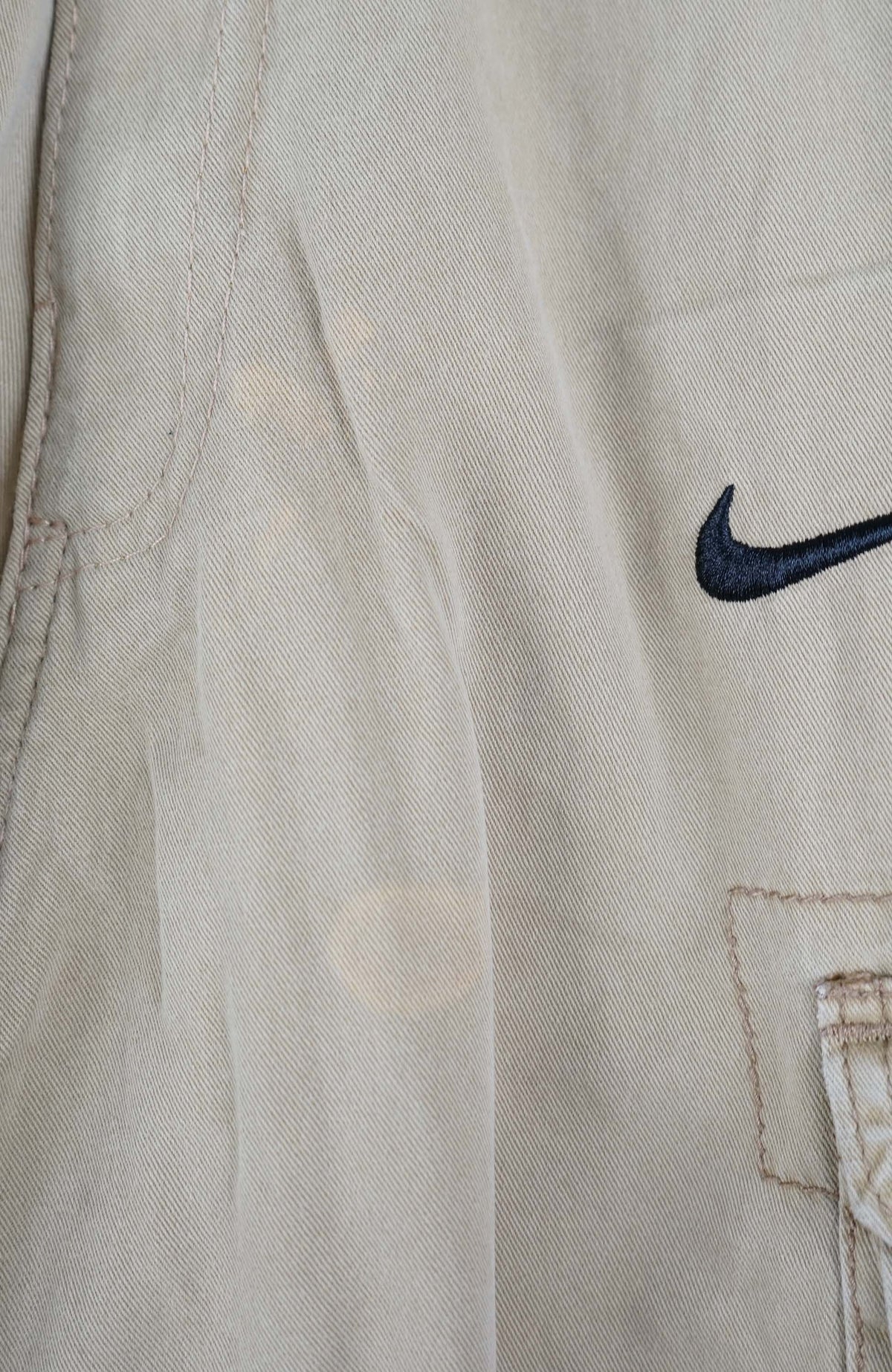VINTAGE REWORK CARGO SHORTS W27
