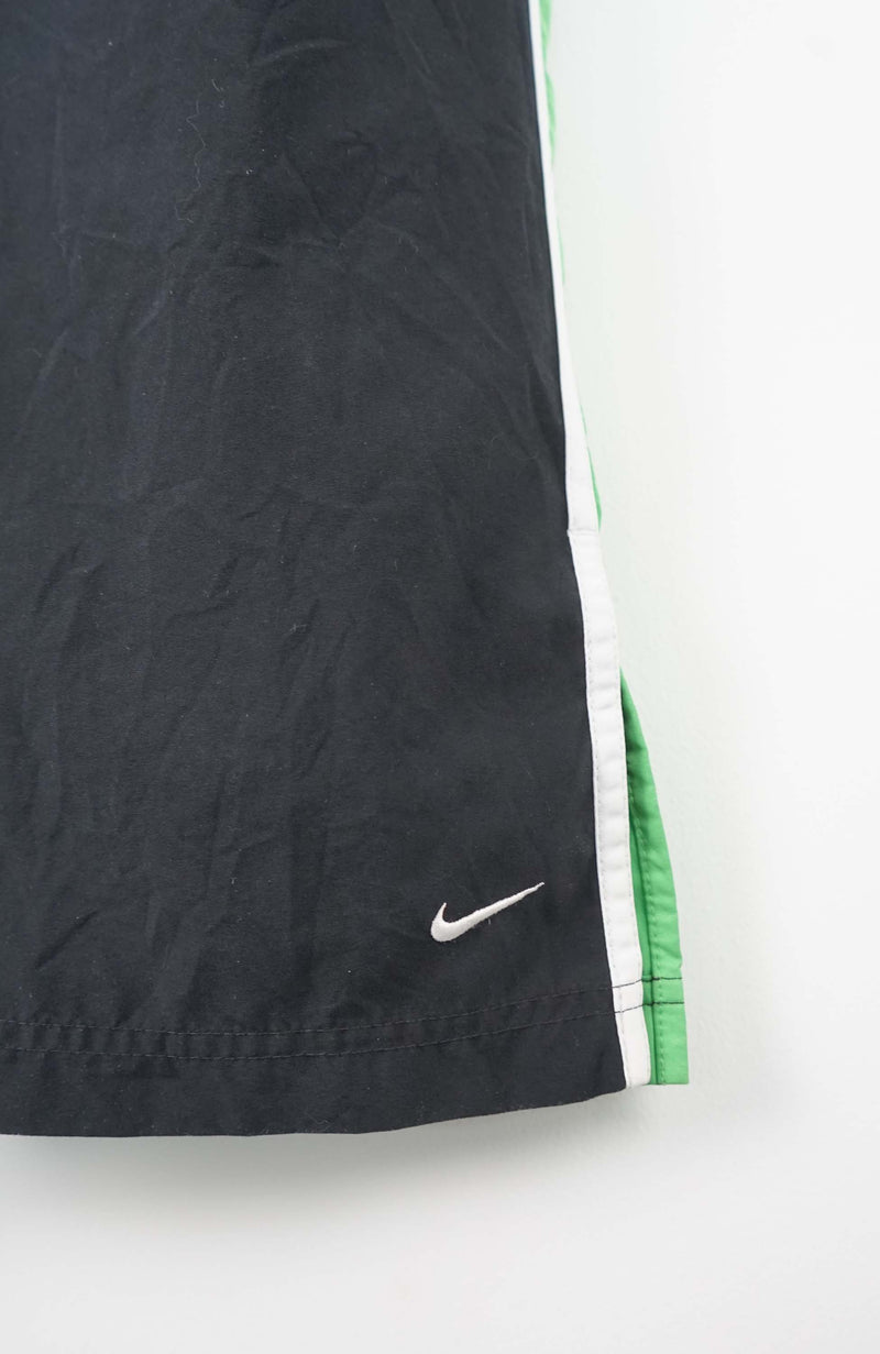 VINTAGE NIKE TRACK PANTS (M)