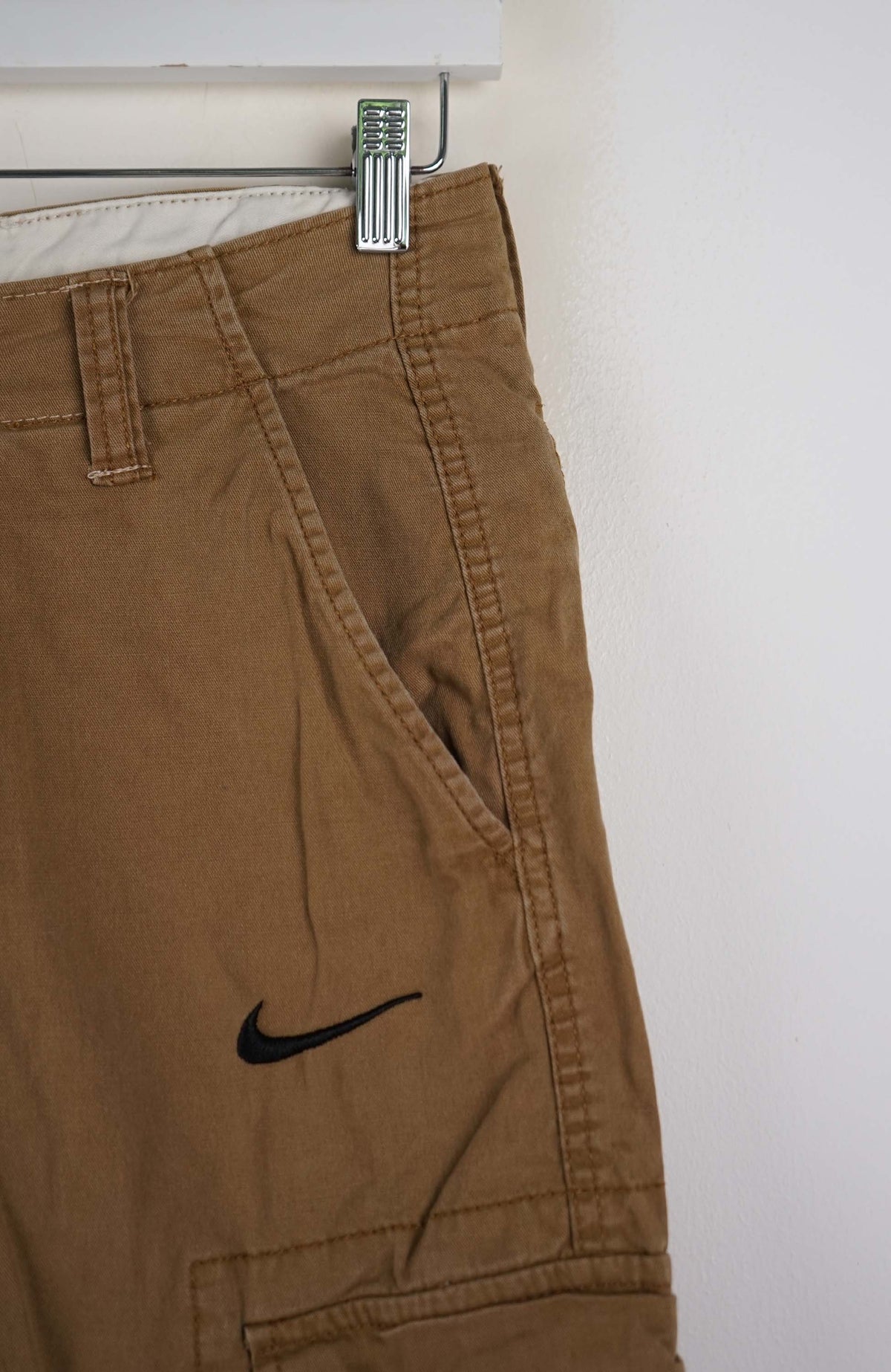 VINTAGE REWORK CARGO SHORTS W28