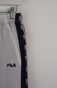 VINTAGE FILA TRACK PANTS (XS)