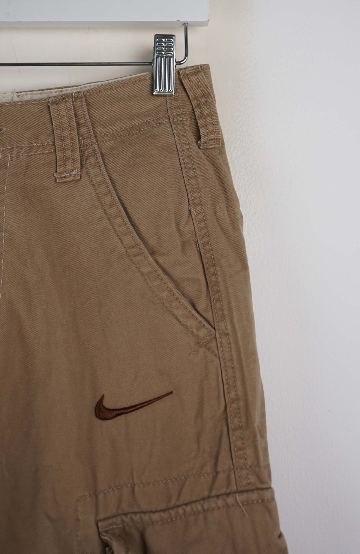 VINTAGE REWORK CARGO SHORTS W28
