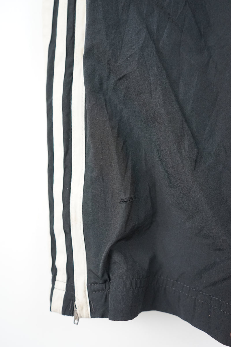 VINTAGE ADIDAS TRACK PANTS (S)