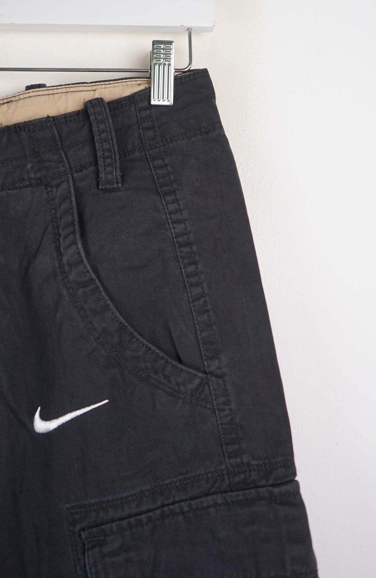 VINTAGE REWORK CARGO SHORTS W29
